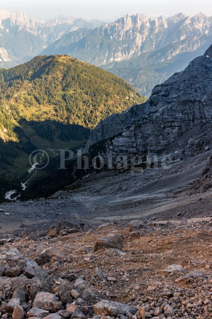 Descente de pierrier, sur le tour de la Civetta